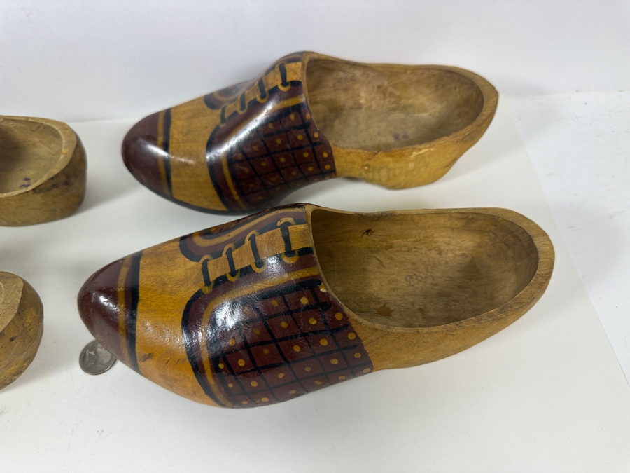 Pair Of Dutch Carved Wooden Shoes 9L And 11L [Photo 3]