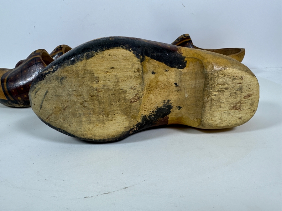 Pair Of Dutch Carved Wooden Shoes 9L And 11L [Photo 5]
