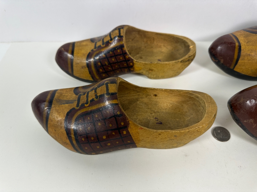 Pair Of Dutch Carved Wooden Shoes 9L And 11L [Photo 4]