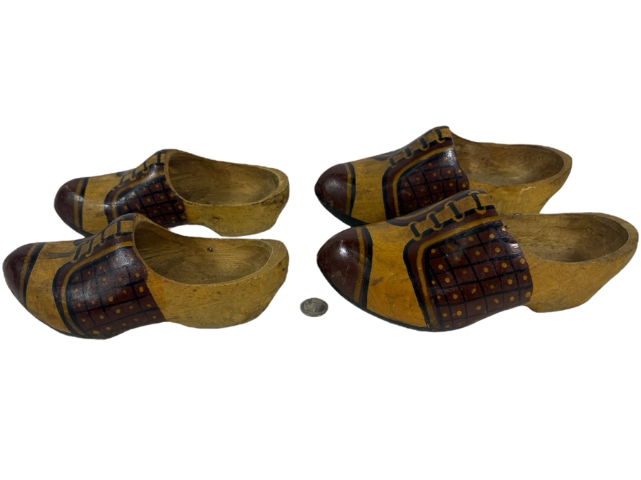 Pair Of Dutch Carved Wooden Shoes 9L And 11L [Photo 1]