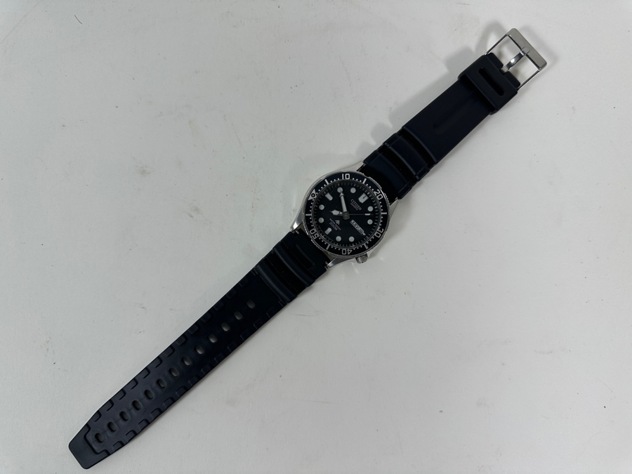 Citizen Quartz Promaster Wrist Watch [Photo 2]