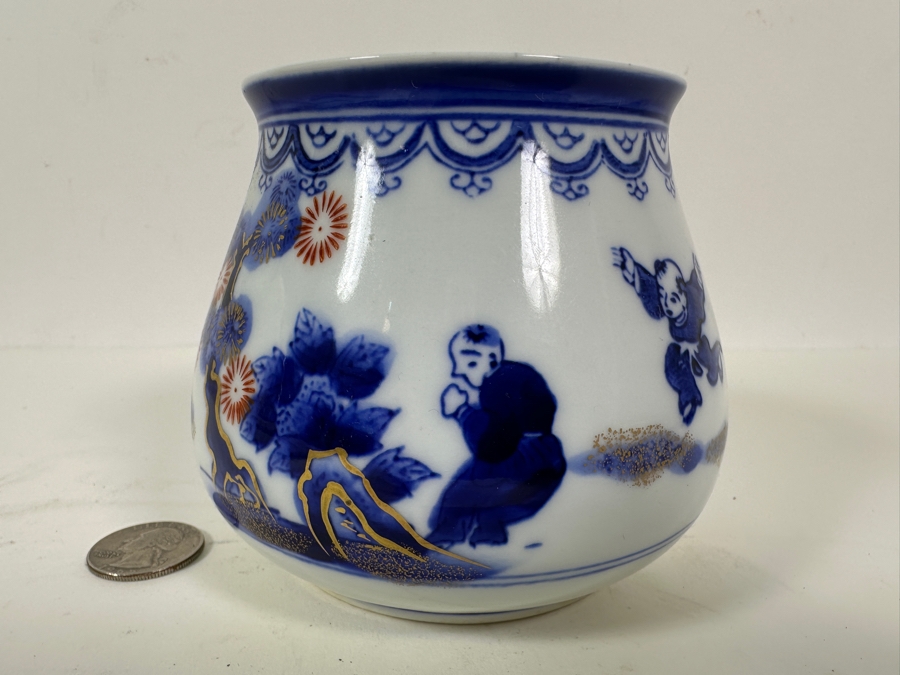 Vintage Japanese Arita Ware Porcelain Pot 4'H [Photo 2]