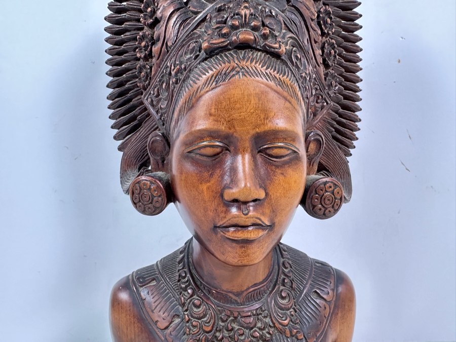 Stunning Hand Carved Wooden Balinese Bust 14H [Photo 4]