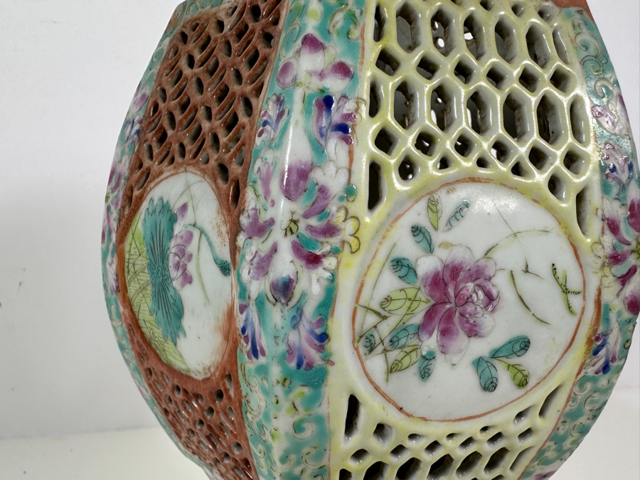 Vintage Chinese Famille Rose Reticulated Porcelain Wedding Lantern 12.25H [Photo 8]