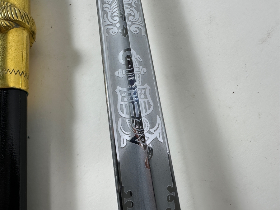 Hilborn & Hamburger Inc. New York U.S.N. Naval Officer's Ceremonial Dress Sword With Sheath And Original Leather Case 37L [Photo 8]