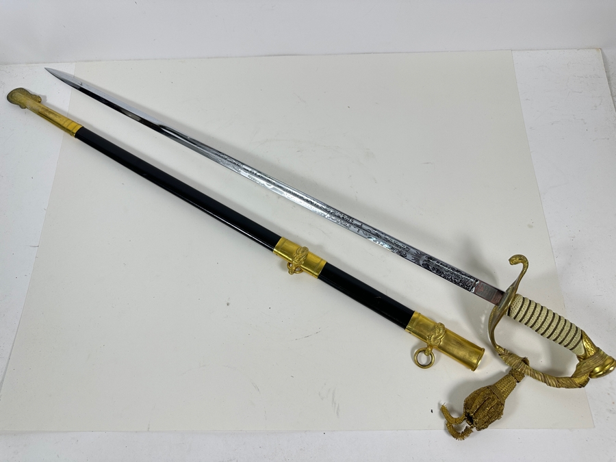 Hilborn & Hamburger Inc. New York U.S.N. Naval Officer's Ceremonial Dress Sword With Sheath And Original Leather Case 37L [Photo 2]