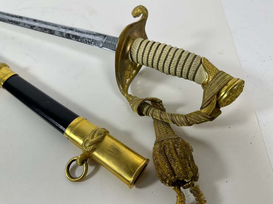 Hilborn & Hamburger Inc. New York U.S.N. Naval Officer's Ceremonial Dress Sword With Sheath And Original Leather Case 37L [Photo 9]