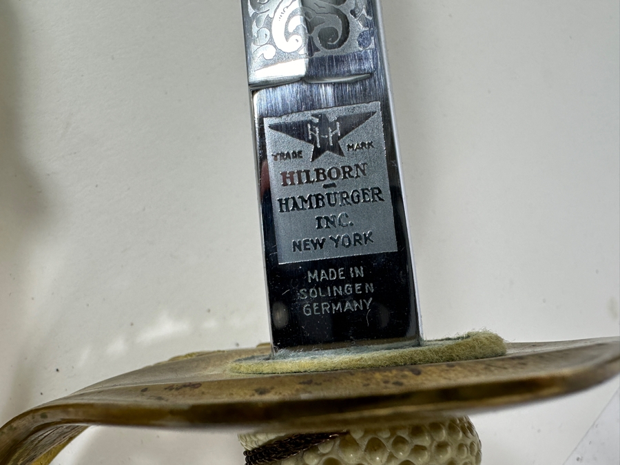 Hilborn & Hamburger Inc. New York U.S.N. Naval Officer's Ceremonial Dress Sword With Sheath And Original Leather Case 37L [Photo 3]