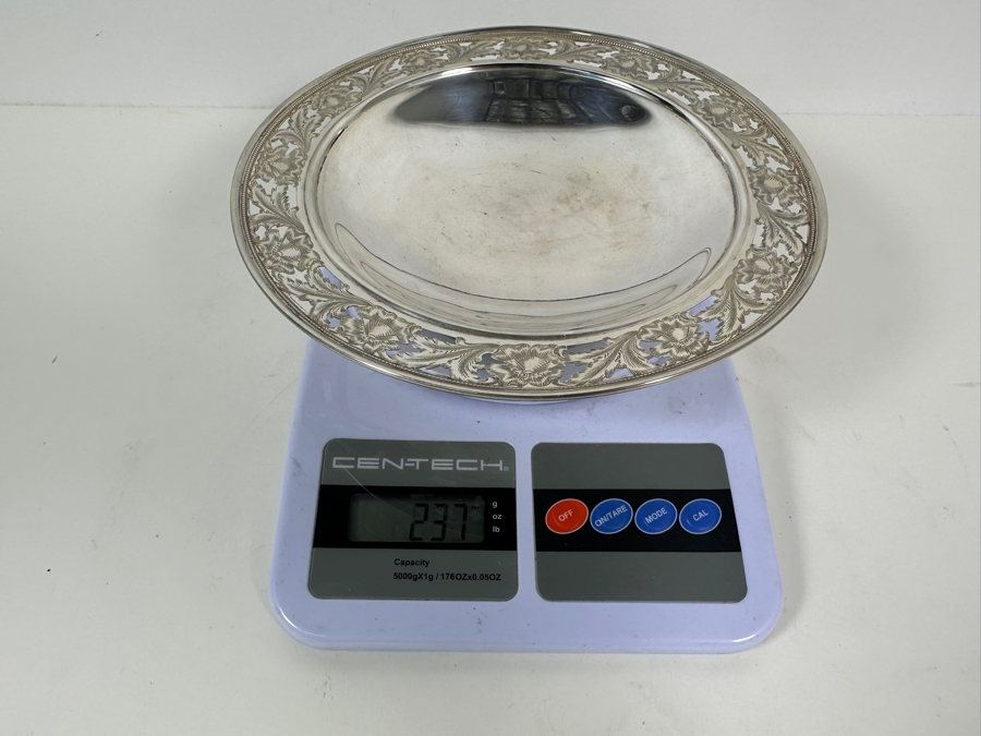 Vintage Sterling Silver Spaulding & Co Footed Bowl With Reticulated Floral Chasing Work Along The Rim 8W X 2H 237g - Sterling Silver Melt Value = $232 [Photo 14]
