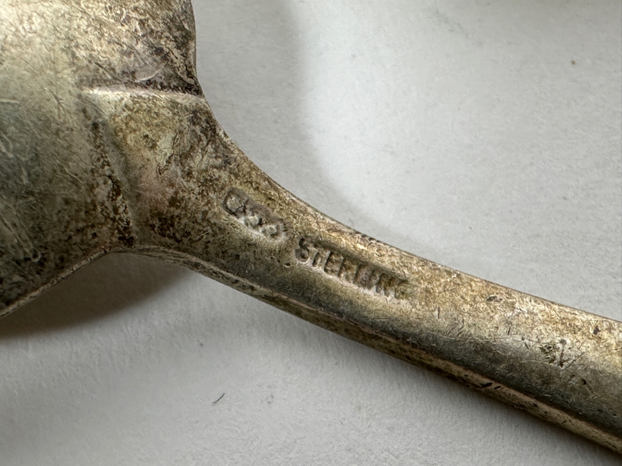 Vintage Sterling Silver Child's Pair Of Forks And Spoon 56g - Sterling Silver Melt Value = $55 [Photo 9]