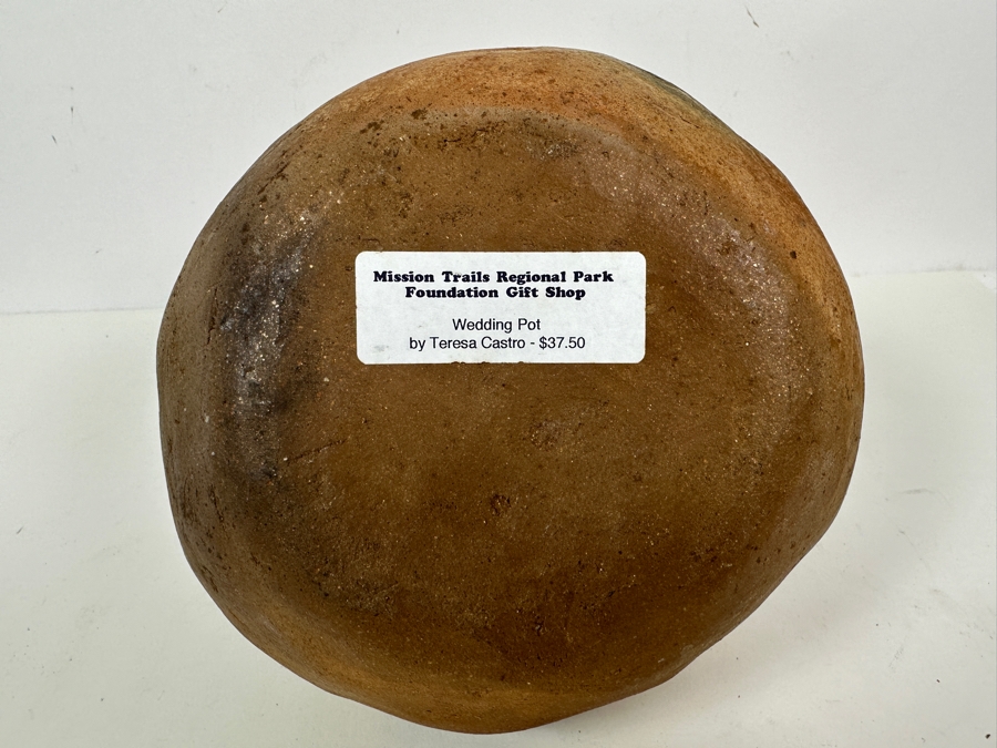 Wedding Pot By Teresa Castro 8W X 7H [Photo 7]