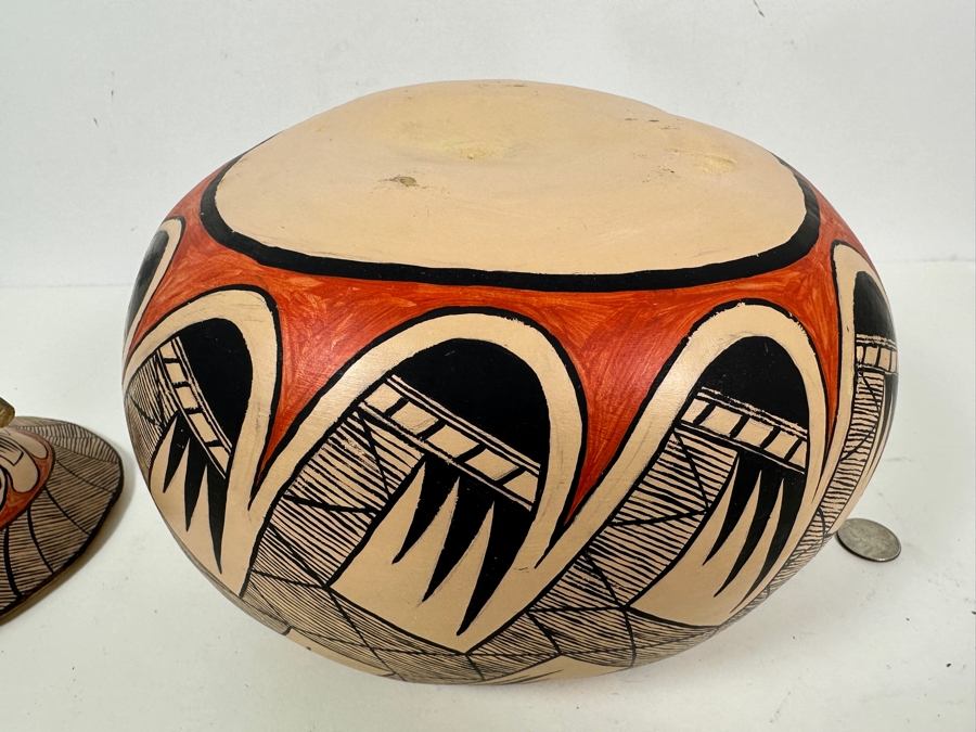 Hand Painted Gourd Artist Unknown 10W X 10H [Photo 7]