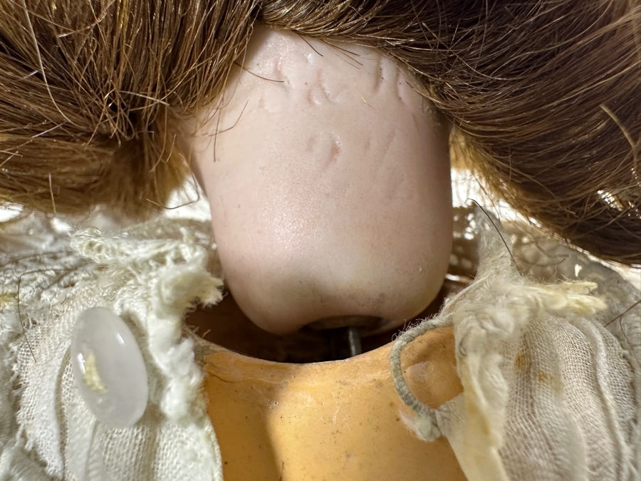 Antique Simon & Halbig Porcelain Head Doll With Composition Body 12'H [Photo 9]