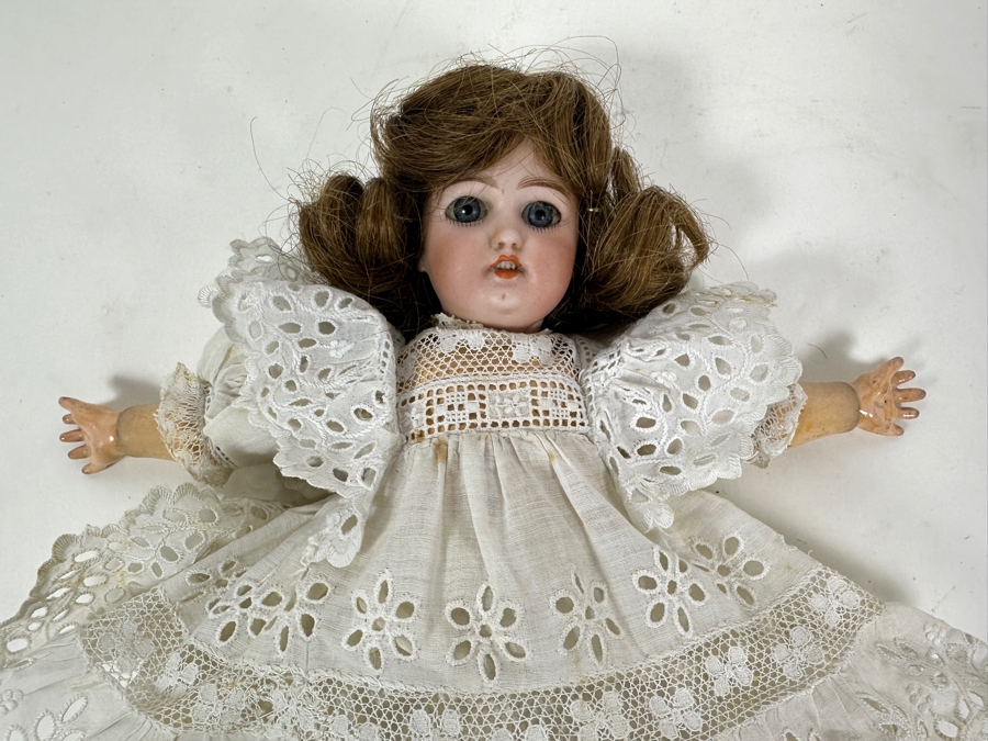 Antique Simon & Halbig Porcelain Head Doll With Composition Body 12'H [Photo 3]