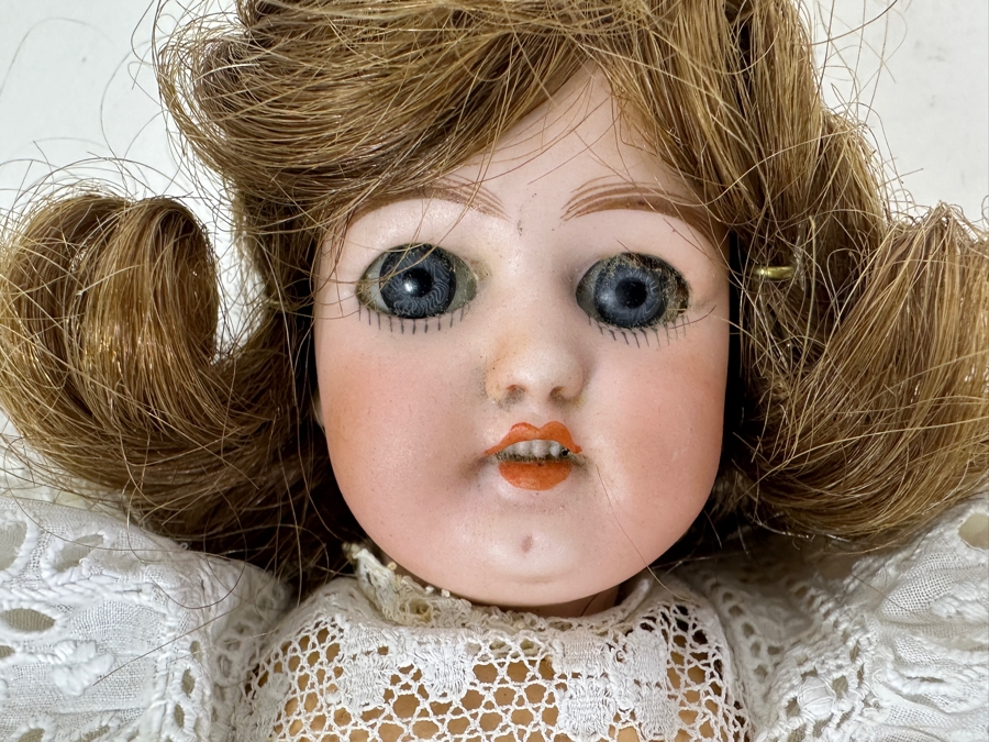 Antique Simon & Halbig Porcelain Head Doll With Composition Body 12'H [Photo 4]