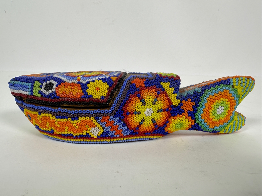 Vintage Huichol Mexican Beaded Art Wooden Fish Box 7W [Photo 7]