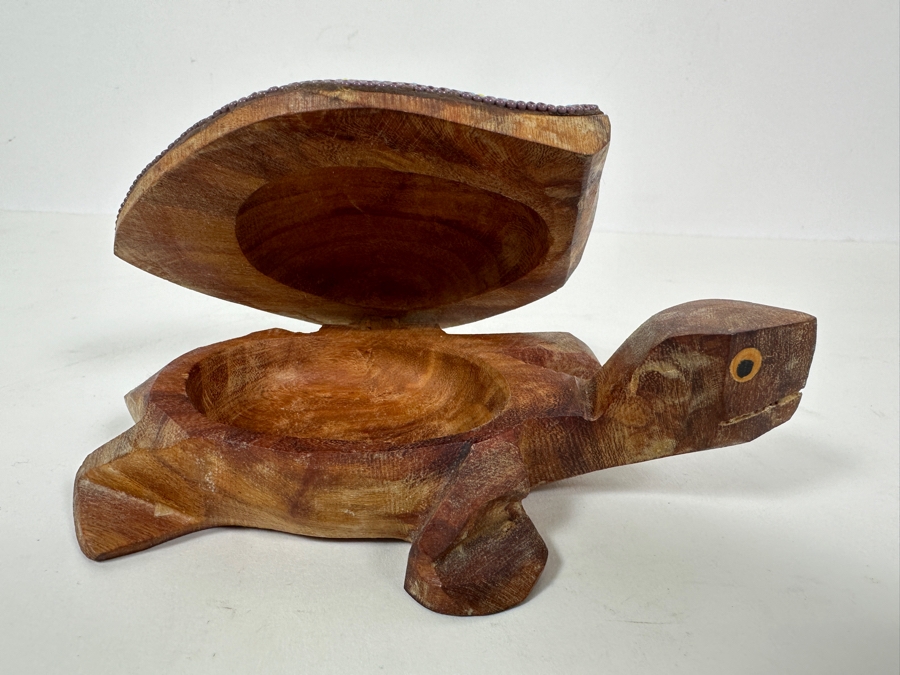 Vintage Huichol Mexican Beaded Art Wooden Turtle Box 6W Retails $150 [Photo 7]