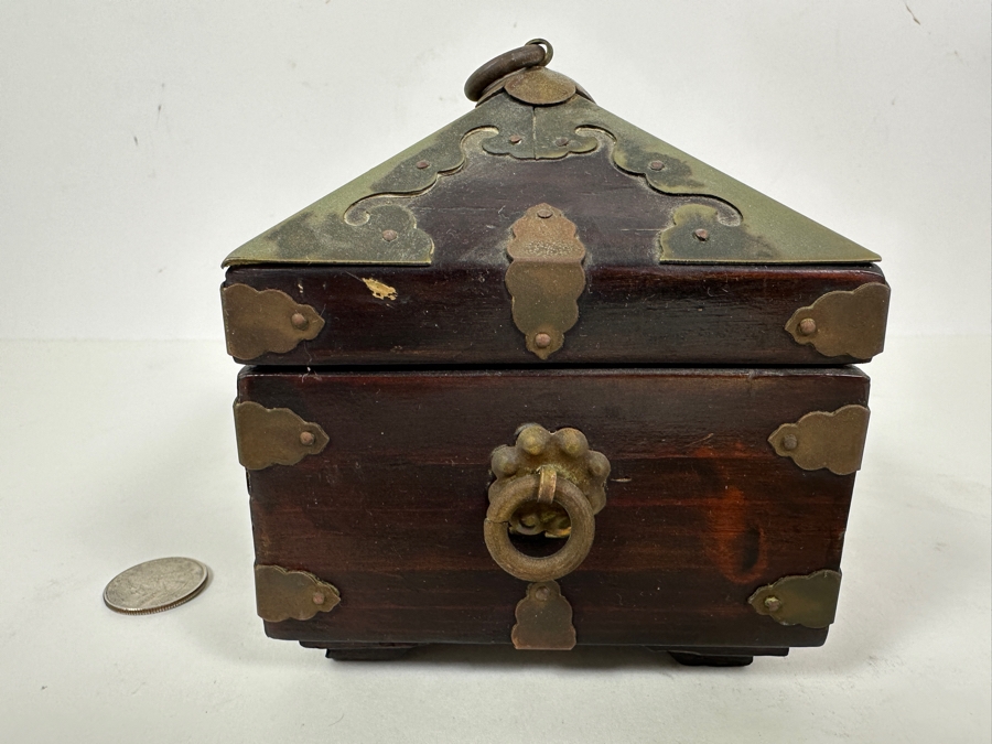 Vintage Korean Wooden & Brass Seal Box 4.25W X 4.25D X 5H [Photo 5]