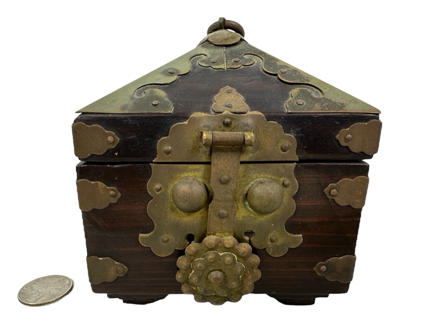 Vintage Korean Wooden & Brass Seal Box 4.25W X 4.25D X 5H [Photo 1]