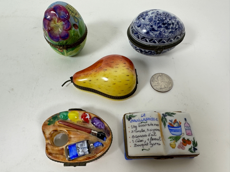 Collection Of Five Vintage Limoges France Hand Painted Porcelain Boxes [Photo 3]