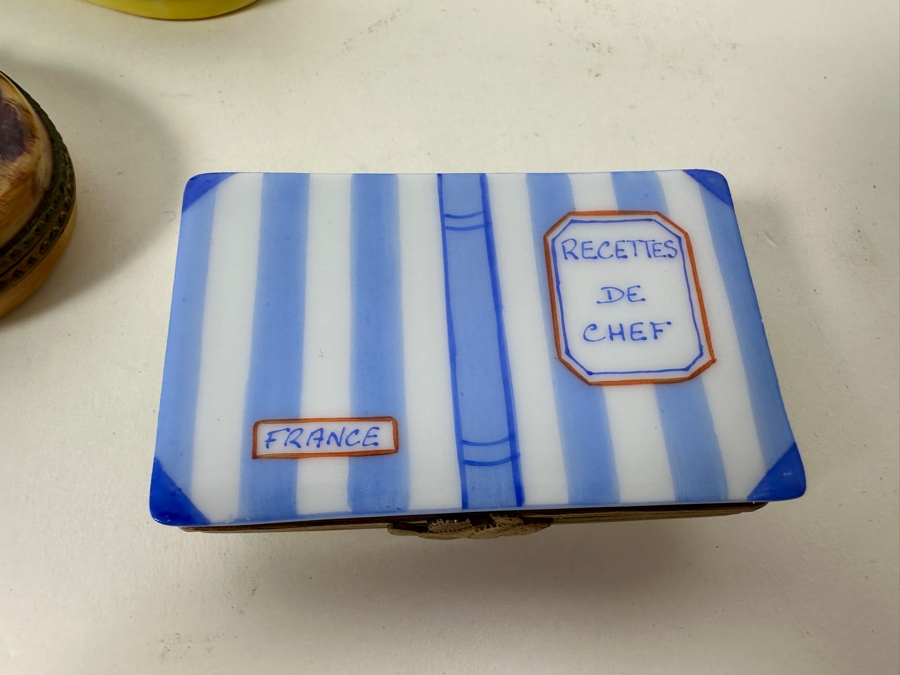 Collection Of Five Vintage Limoges France Hand Painted Porcelain Boxes [Photo 11]