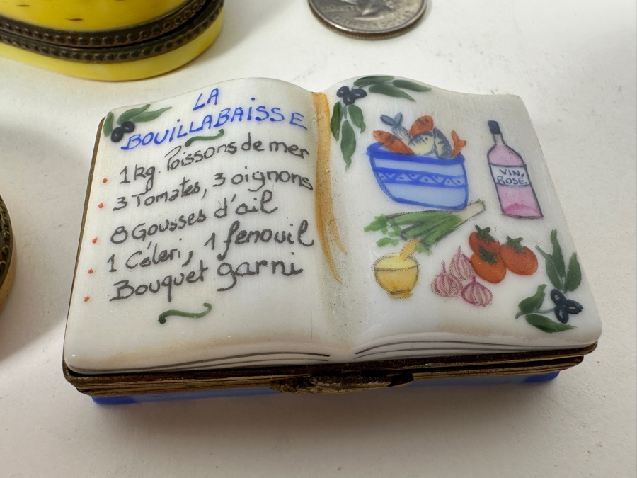 Collection Of Five Vintage Limoges France Hand Painted Porcelain Boxes [Photo 6]