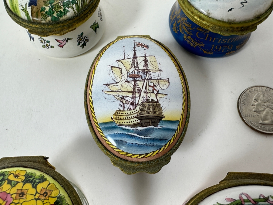 Collection Of Five Halcyon Days London England Bilston And Battersea Enamels Enamel Metal Boxes Made In England [Photo 3]