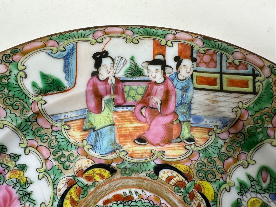 Vintage Chinese Hand Painted Famille Rose Medallion Porcelain Dish 7-1/8W [Photo 6]