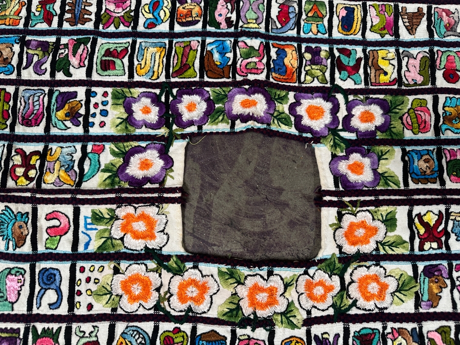 Vintage Guatemalan Textiles [Photo 6]
