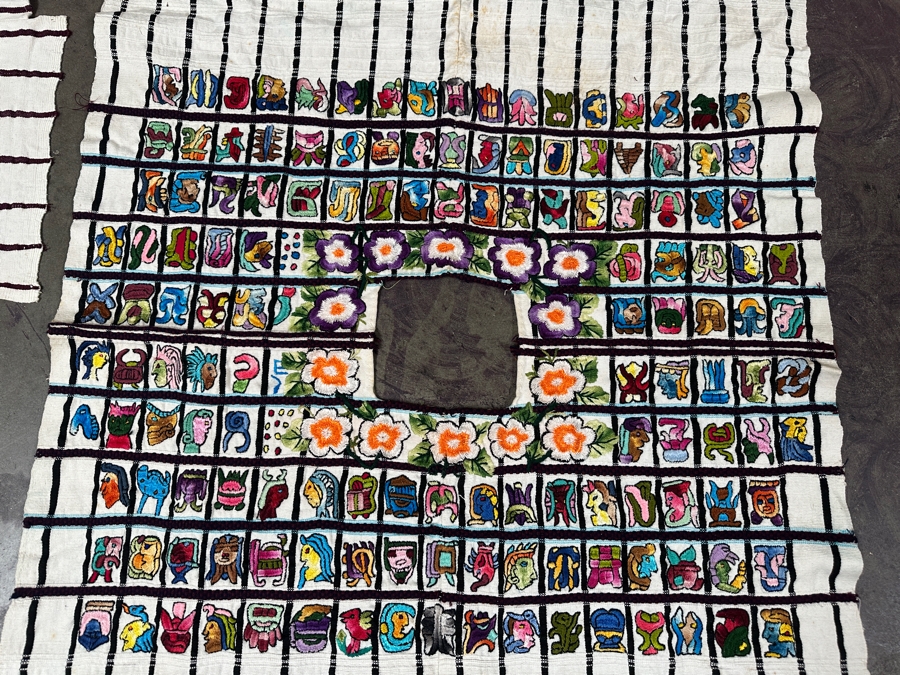 Vintage Guatemalan Textiles [Photo 5]