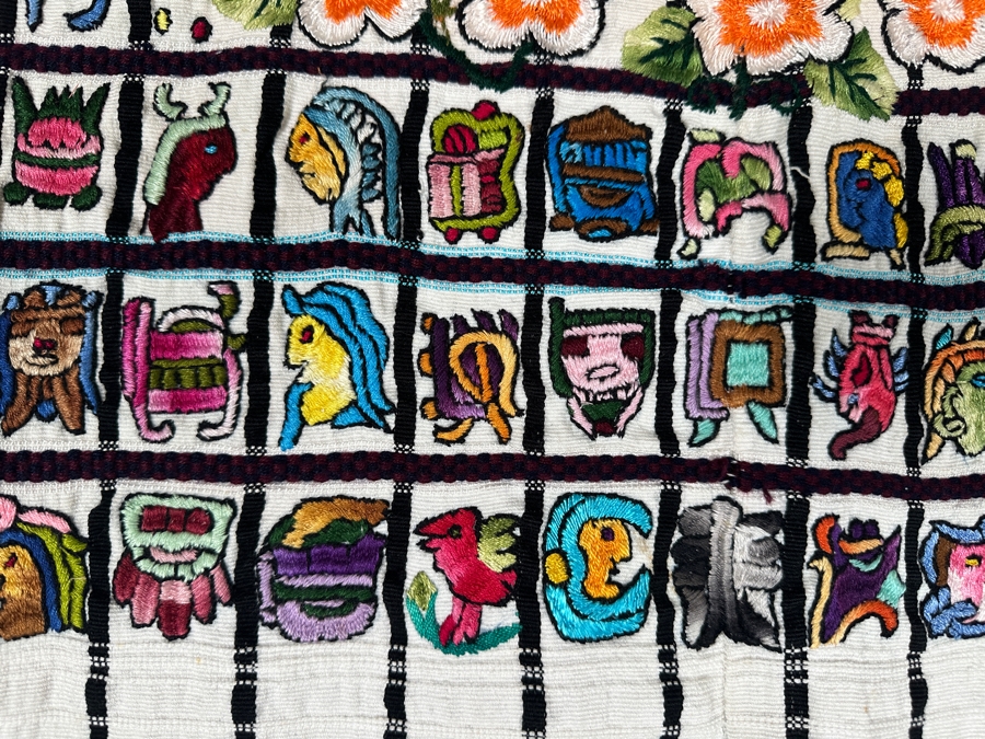 Vintage Guatemalan Textiles [Photo 7]