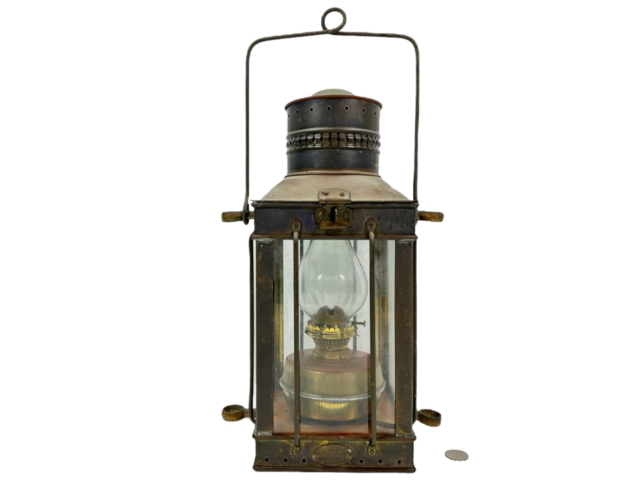 Davey & Co London England Cargo Light Nautical Maritime Oil Lantern Lamp 19H