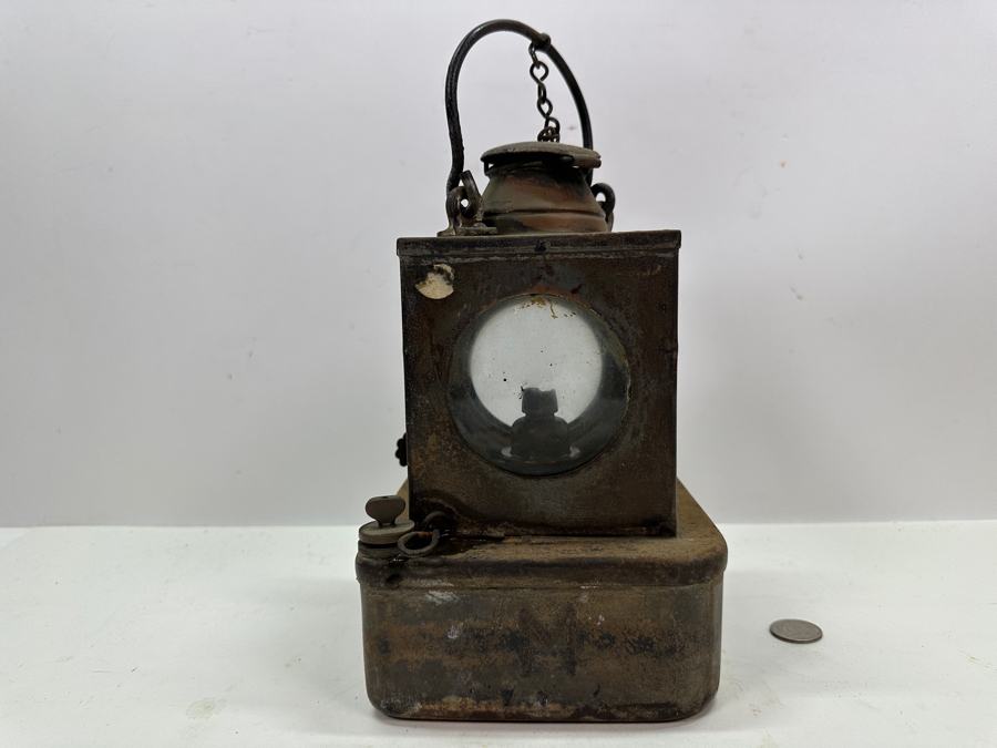 Lamp Manufacturing & Railway Supplies Ltd. London England LNER Welch Patent Railway Oil Lamp Lantern 12H [Photo 15]