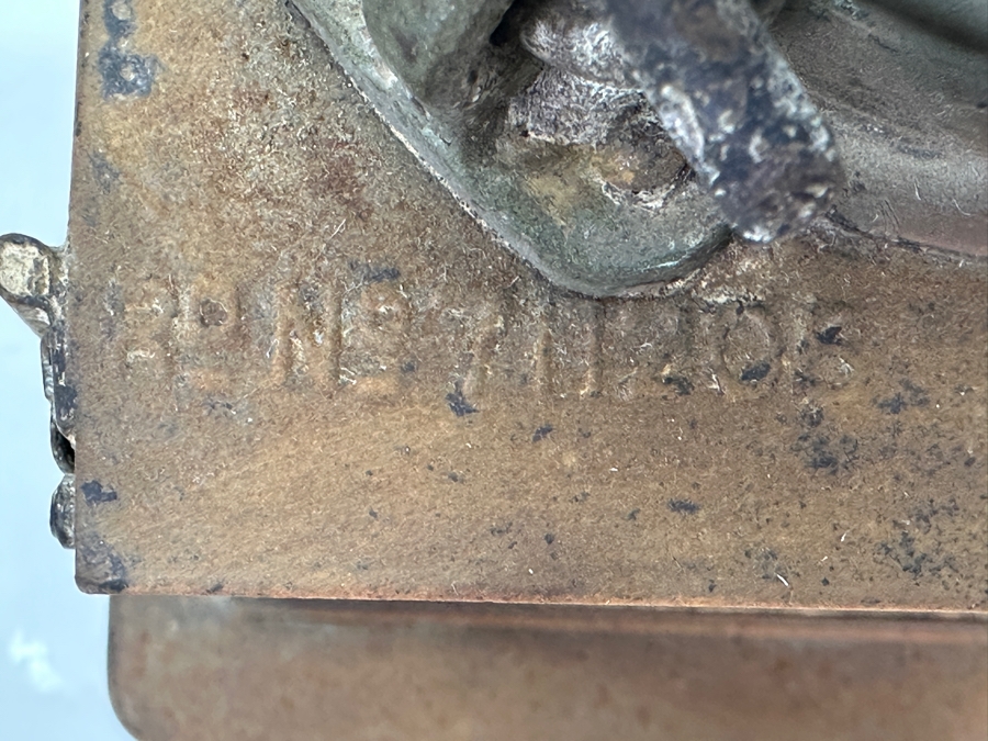 Lamp Manufacturing & Railway Supplies Ltd. London England LNER Welch Patent Railway Oil Lamp Lantern 12H [Photo 10]