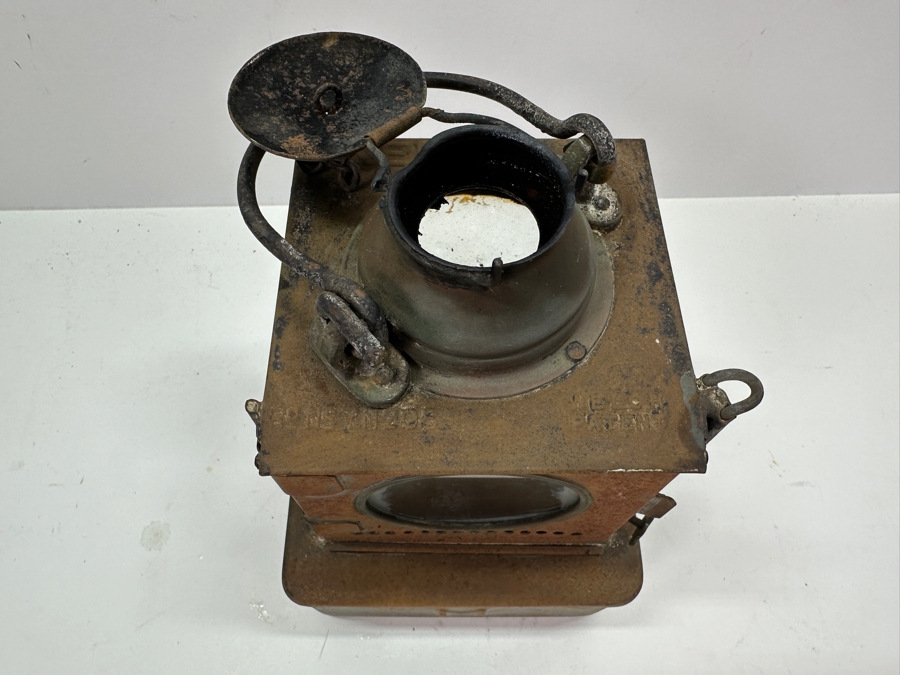Lamp Manufacturing & Railway Supplies Ltd. London England LNER Welch Patent Railway Oil Lamp Lantern 12H [Photo 6]