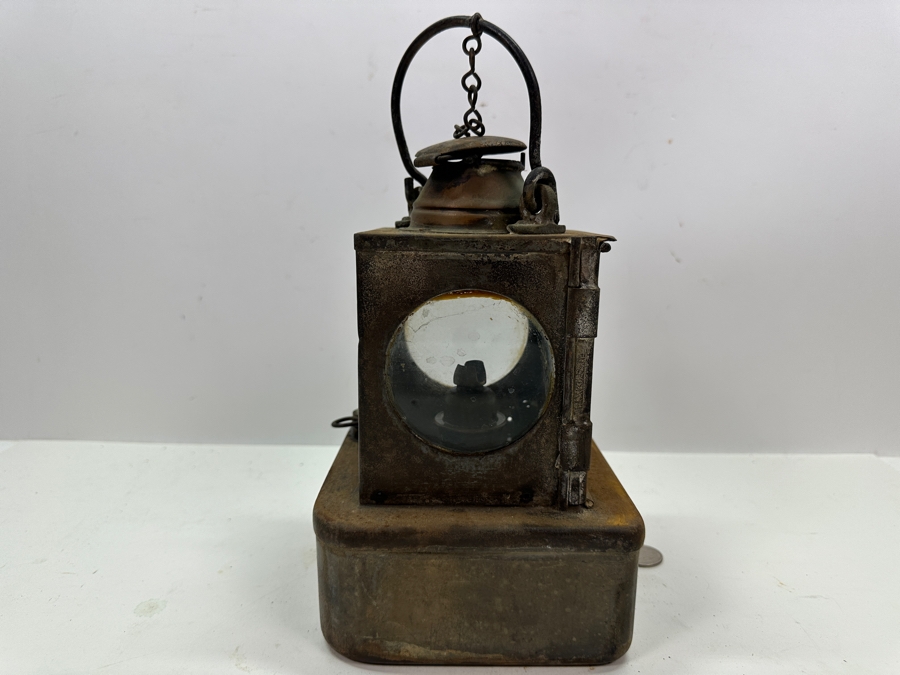 Lamp Manufacturing & Railway Supplies Ltd. London England LNER Welch Patent Railway Oil Lamp Lantern 12H [Photo 14]