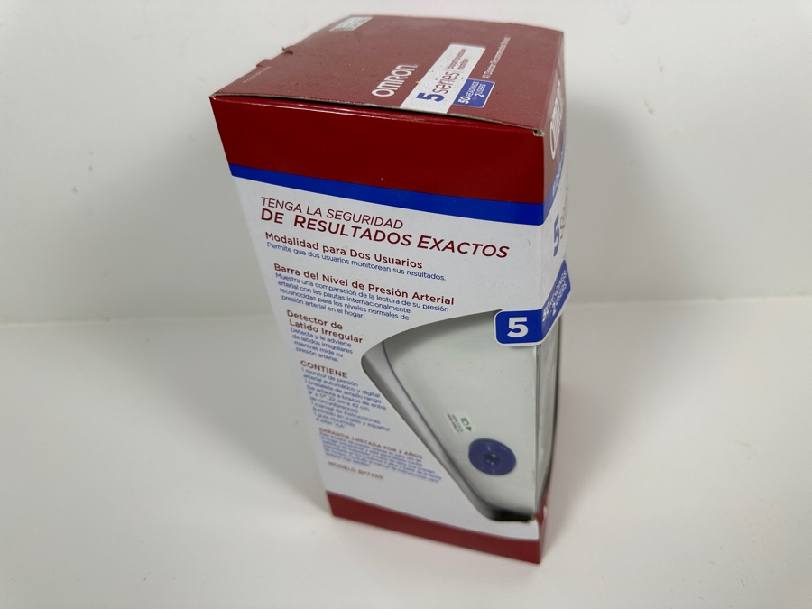 New Omron Blood Pressure Monitor [Photo 2]