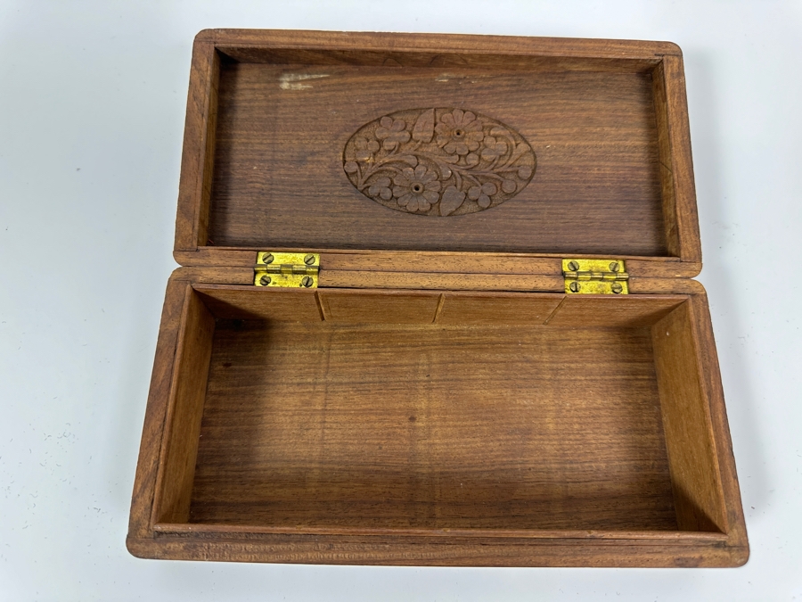 Hand Carved Wooden Box From India 8.5W X 4D X 2H [Photo 5]