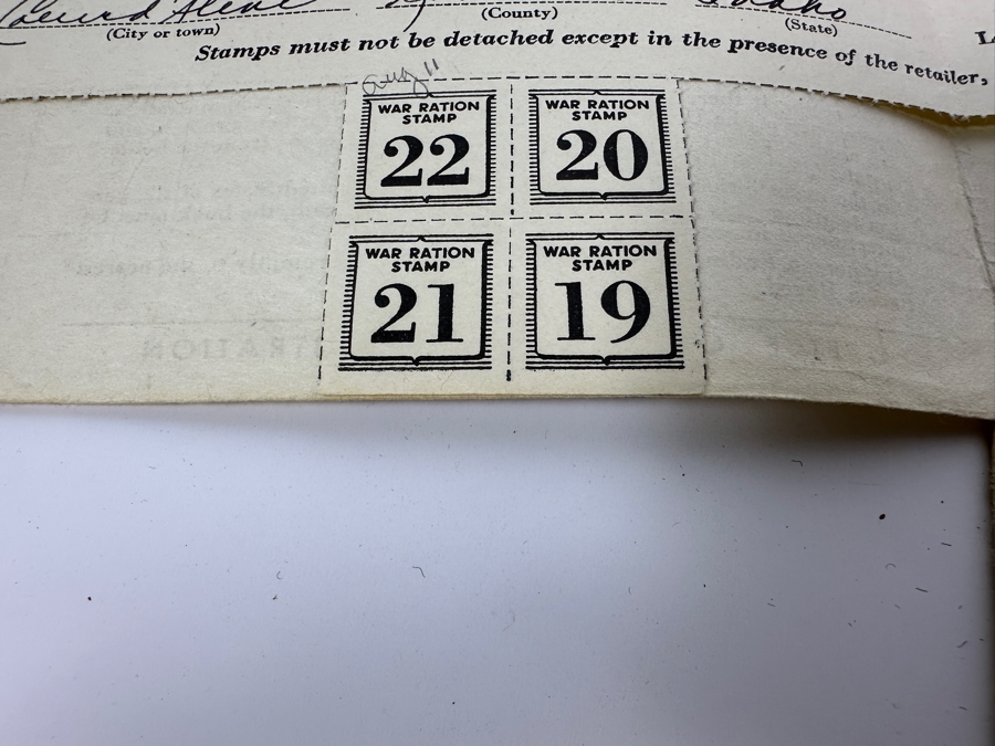 Vintage US WWII War Ration Books [Photo 2]