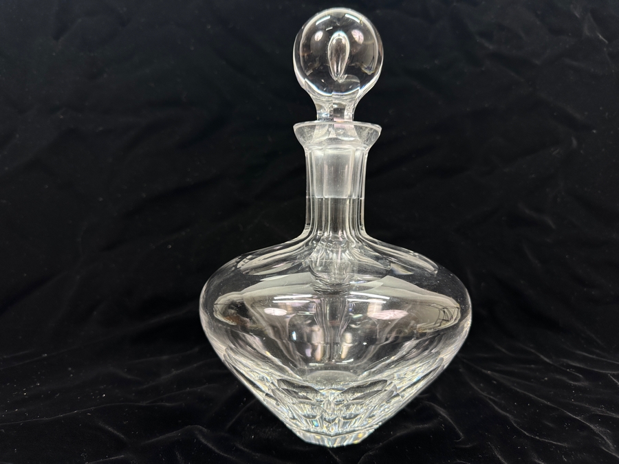 Hand Blown Crystal Decanter 10'H [Photo 2]