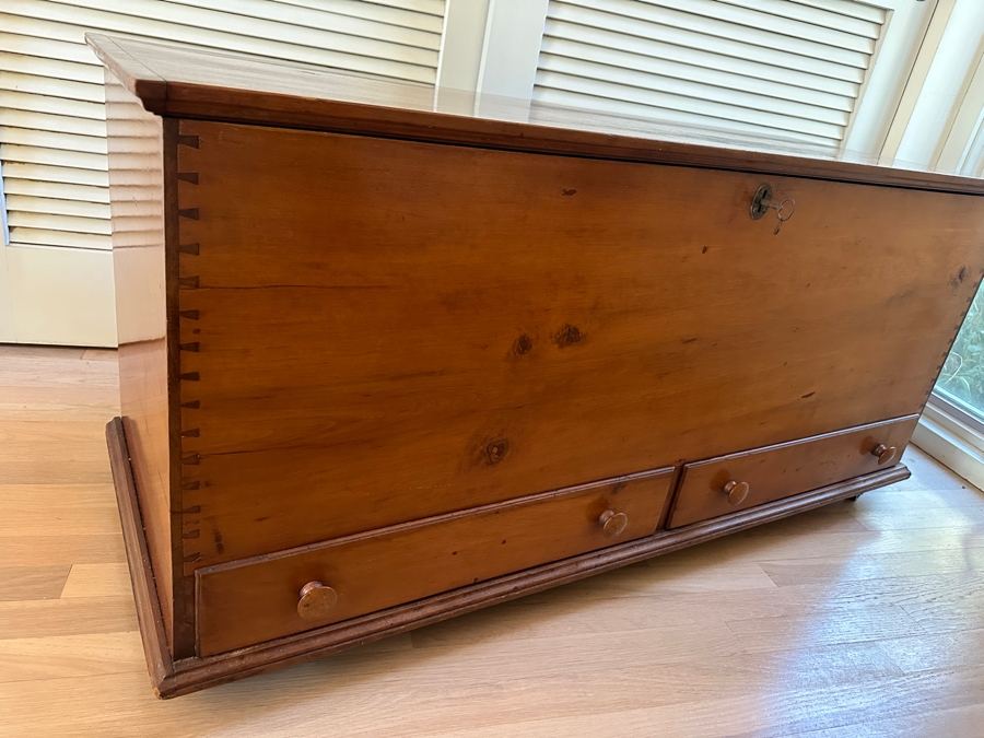 Antique North Carolina Handmade Cherry Blanket Chest From The Amos Stuart Quaker-Abolitionist Family Who Abandoned Their NC Home And Farm And Headed To Indiana To Escape The Animosity Of Neighbors In 1860 (See Photos For History) 50.5W X 19D X 23.5H [Photo 10]