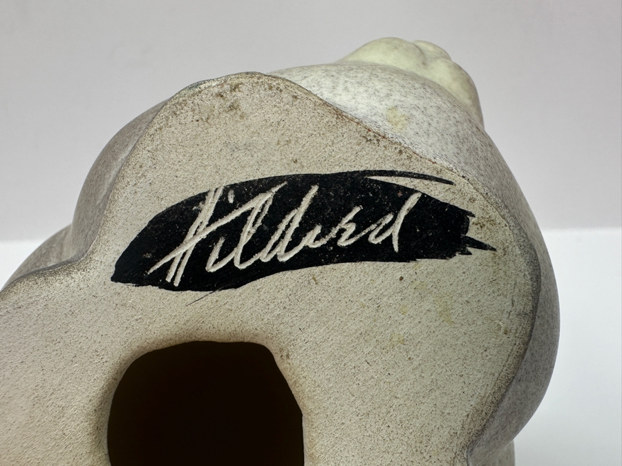 Vintage Art Pottery Hildred Reents Rabbit Figurine 4'W x 4'H [Photo 7]