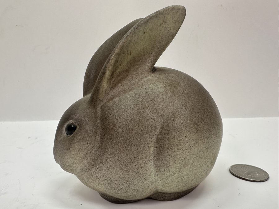 Vintage Art Pottery Hildred Reents Rabbit Figurine 4'W x 4'H [Photo 6]