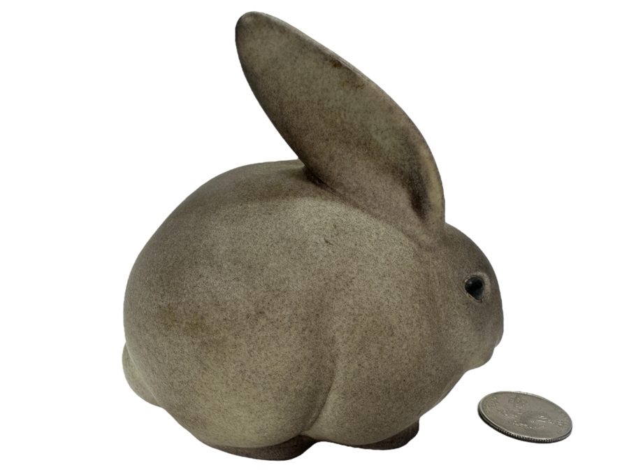 Vintage Art Pottery Hildred Reents Rabbit Figurine 4'W x 4'H