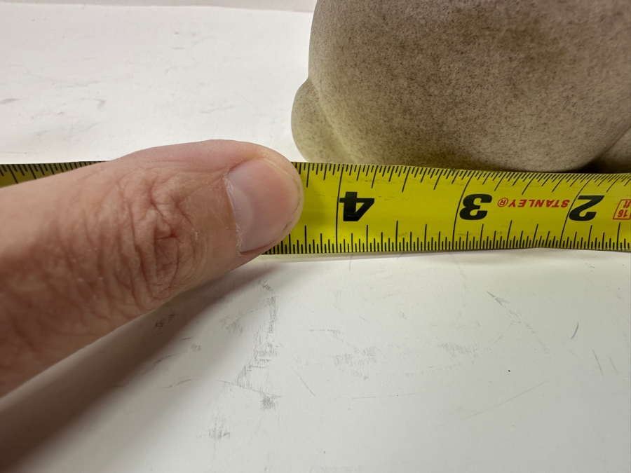 Vintage Art Pottery Hildred Reents Rabbit Figurine 4'W x 4'H [Photo 9]