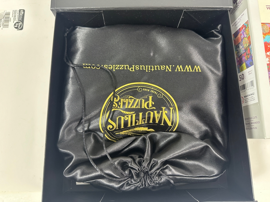 Lot of (4) Wooden Jigsaw Puzzles [Photo 7]