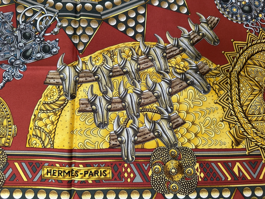 Vintage 1990's Hermes Silk Scarf 'L'or Des Chefs' Designed By Joachim Metz Made In France Original Fabric Tag Attached 35 X 35 [Photo 7]