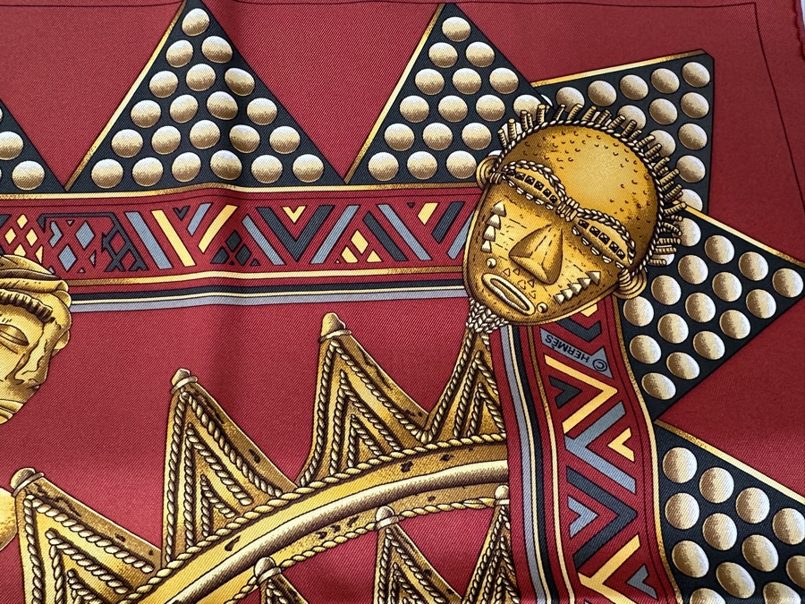 Vintage 1990's Hermes Silk Scarf 'L'or Des Chefs' Designed By Joachim Metz Made In France Original Fabric Tag Attached 35 X 35 [Photo 6]