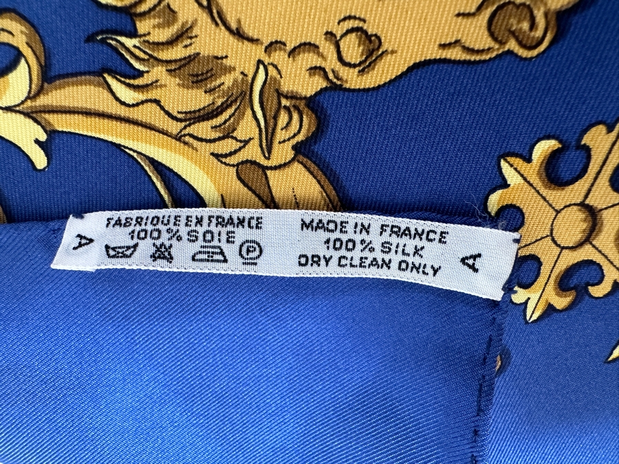 Vintage Hermes Silk Scarf 'La Promenade De Longchamps' Designed By Philippe Ledoux Made In France Original Fabric Tag Attached 35 X 35	 [Photo 9]