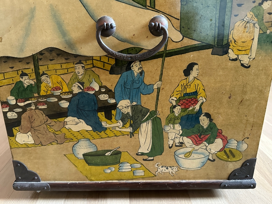 Just Added - Vintage Beautiful Chinese Hand Painted Wooden Trunk Chest Box 32W X 15D X 17.5H [Photo 14]